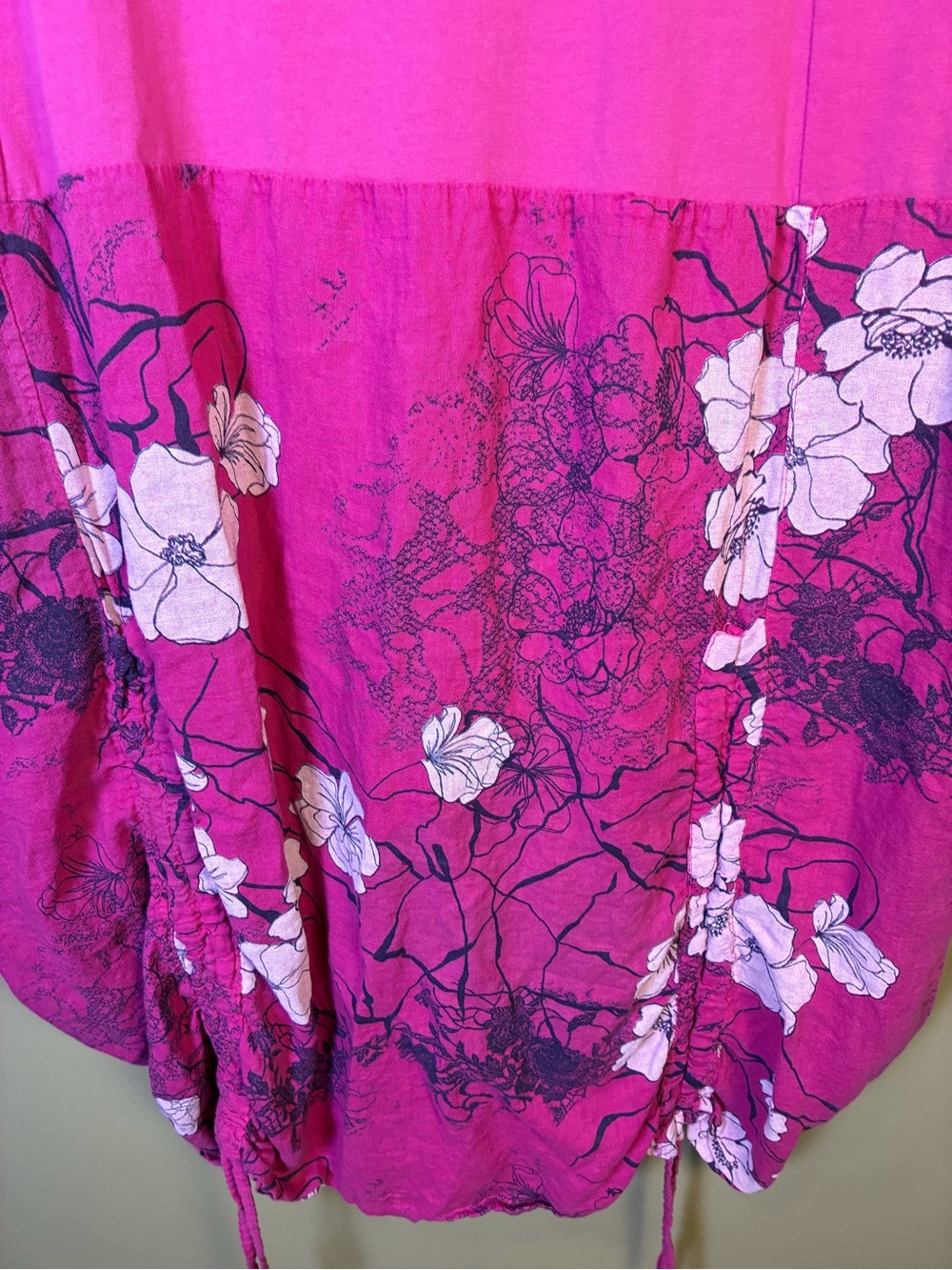 TG.U Made in Italy Linen Viscose Combo Drawstring Detail Floral Dress - Picture 11 of 12